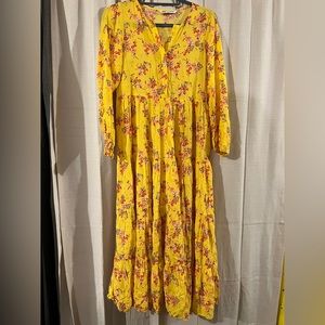 BRAND NEW WOMENS FLORAL MAXI DRESS NWOT size Small